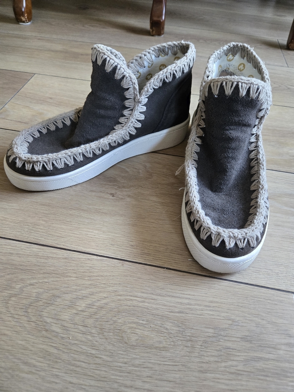 Mou Eskimo Sneaker Boots Size 9